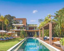 Noku Beach House Modern Villa Feature Bali Villa Wedding